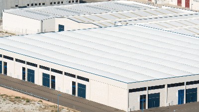 为什么大跨度空间建筑一般都采用钢结构