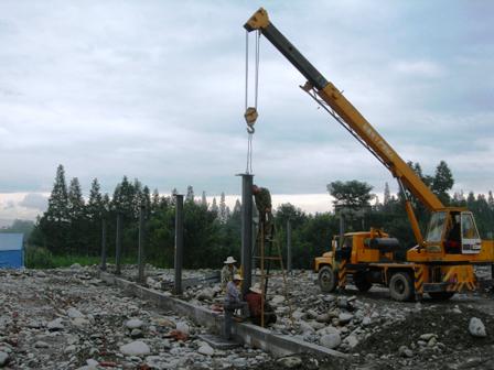 1287495618414646-1288317628335984